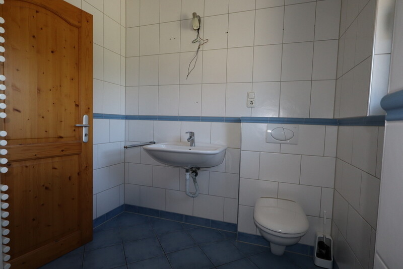 EG-Bad Zweifamilienhaus Paderborn / Sennelager
