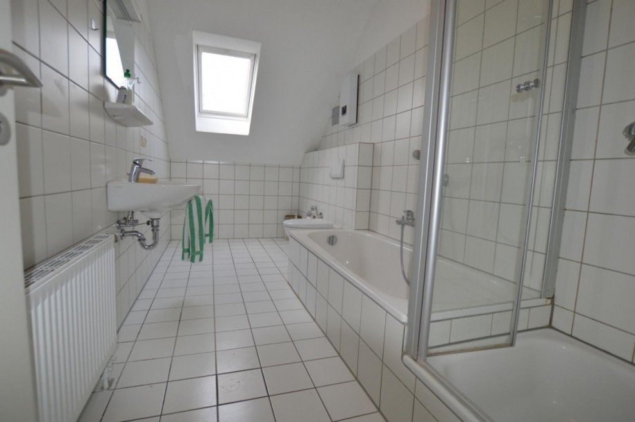 Bad Dachgeschosswohnung Paderborn / Elsen
