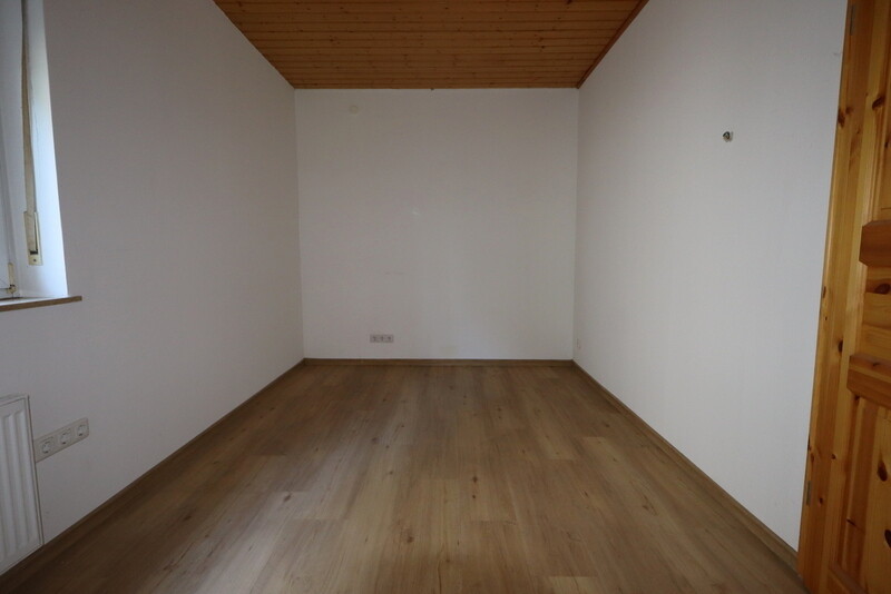 EG-Kind, Home-Office Zweifamilienhaus Paderborn / Sennelager