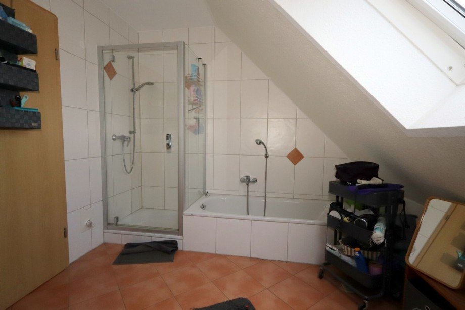 Bad Dachgeschosswohnung Paderborn / Elsen
