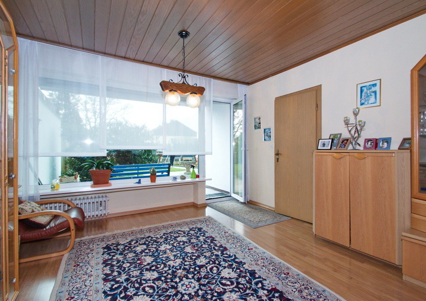 Wohnen Reihenhaus Paderborn / Schlo� Neuhaus