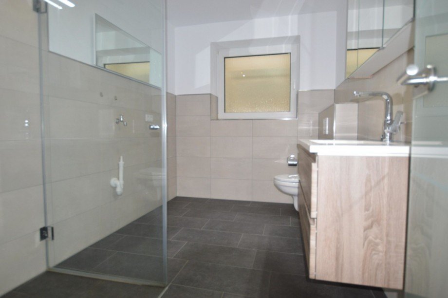 Bad Souterrainwohnung Lichtenau