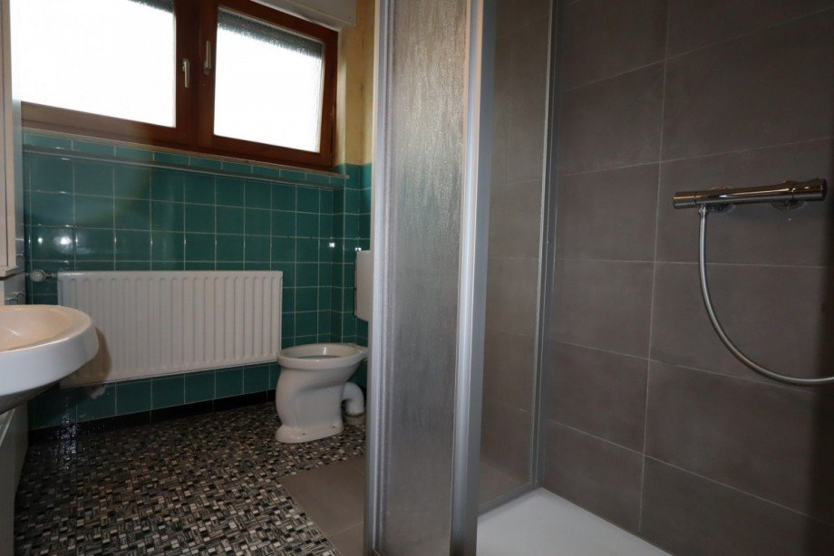 EG Duschbad Doppelhaush�lfte Lichtenau