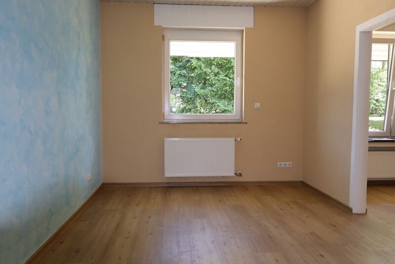 EG-Wohnen-Speisen Zweifamilienhaus Paderborn / Sennelager