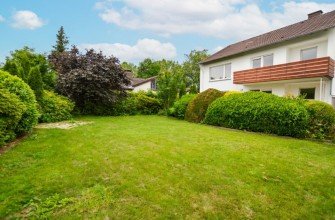Hauptbild Erdgeschoss Wohnung mit Gartenanteil in der Paderborner Südstadt ´´ Uni-Nähe``Bezugsfrei Ab 1.5.2026