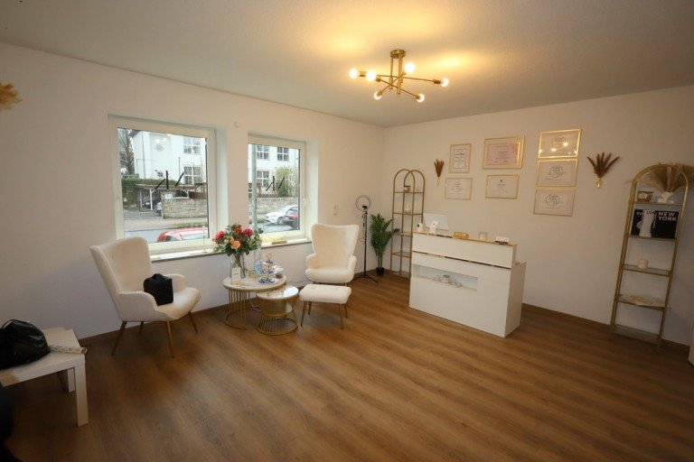  Paderborn B�rofl�che Attraktive Gewerbefl�che in sehr guter Lage von Paderborn, Liboriberg 45 m� 2-R�ume, Bezugsfrei!